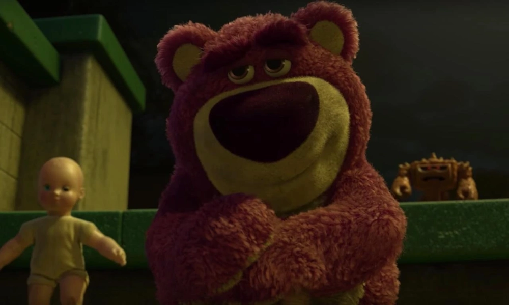 Meme gấu dâu là gì?