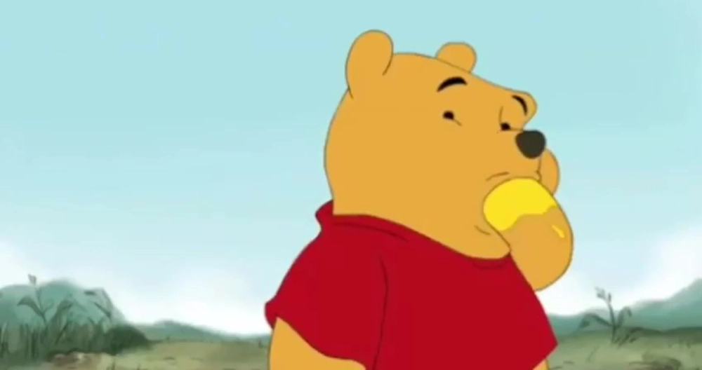 Nhìn dễ thương cùng meme con gấu pooh